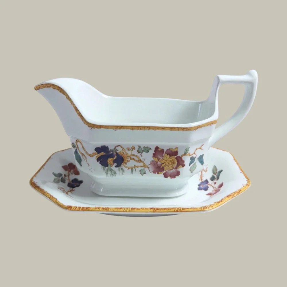 Wedgwood Devon Rose Chinoiserie Gravy Boat Underplate England Floral Bone China